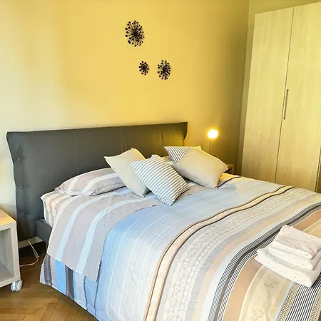 Downtown Alba, With Two Bedrooms And Terrace Апартаменты