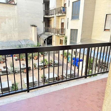 Апартаменты Downtown Alba, With Two Bedrooms And Terrace Альба