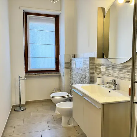Downtown Alba, With Two Bedrooms And Terrace Апартаменты Альба